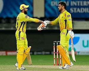 Captaincy pressure was affecting Jadeja's game: Dhoni