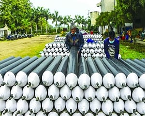 Corona’s incursion unabated, cases grow 55%
