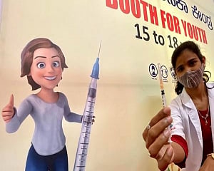 Covid: Vaccination starts for younger population in 15-18 age group