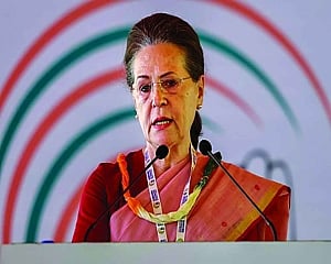 ED summons: Cong accuses Centre of hatching 'cowardly conspiracy' against its leaders, vows to fight