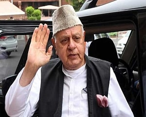 Farooq Abdullah to step down from NC president post, says time for new generation