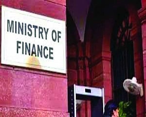 Finance Min plans to review  exemption-free tax regime