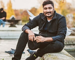 Follow the trend but customise wisely: Harpreet Bachher