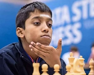FTX Crypto Cup: Praggnanandhaa beats Carlsen in final round but loses out on top prize
