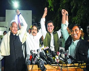 Gehlot, Pilot put up united face, address presser jointly