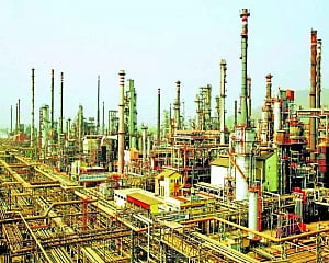 Govt must take fresh look at gas pricing