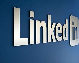Hackers exploiting LinkedIn's chat, job posting tools to steal users' data