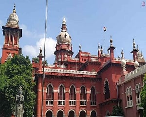 HC orders CBI probe on allegations against retired IPS officer Pon Manickavel