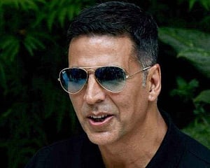 I don't carry the burden of box office: Akshay Kumar