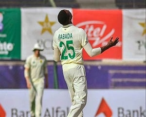 I don't think you are conducting yourself extremely well: Elgar told Rabada to fire him up