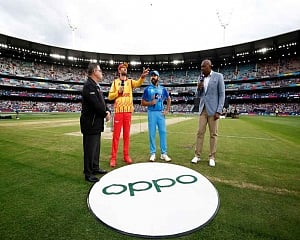 India opt to bat against Zimbabwe