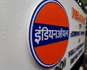 IOC sold petrol at Rs 10 a litre loss, diesel at Rs 14