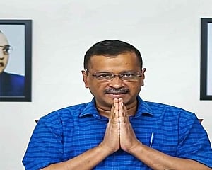 Kejriwal condoles death of former Japan PM Shinzo Abe