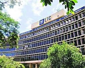 LIC Mutual Fund aims to enter big boys’ club in 5 yrs