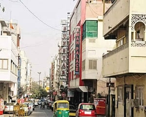 LS nod to bill to merge three municipal corporations of Delhi