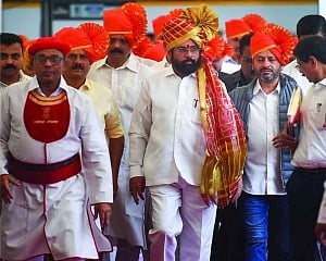 Maha BJP-led alliance wins battle for Speaker’s post