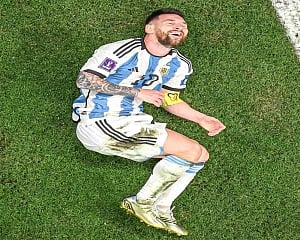 Messi wins World Cup, Argentina beats France on penalties