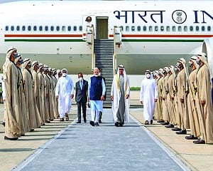 Modi, UAE President  discuss bilateral ties