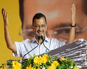 Need 'blessings' of Centre, PM Modi to improve civic amenities, says Kejriwal after MCD poll win