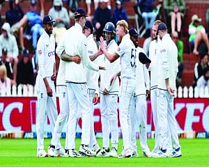 England beats New Zealand by 323 runs in 2nd test to take 2-0 lead in three-match series