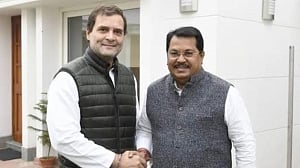 Eyes on OBC votes, Rahul Gandhi backs Wadettiwar’s OBC reservation pitch in Vidarbha