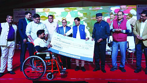 1.76 crore loan sanctioned to 216 divyang beneficiaries