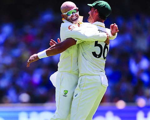 Australia dominates England in the 3rd Ashes Test