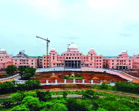 Chhattisgarh Assembly shifts to new building