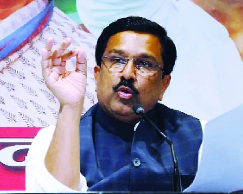 Congress slams BJP over Vande Mataram controversy