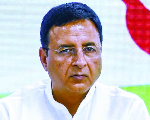 Congress warns Karnataka MLAs against public remarks on leadership issue