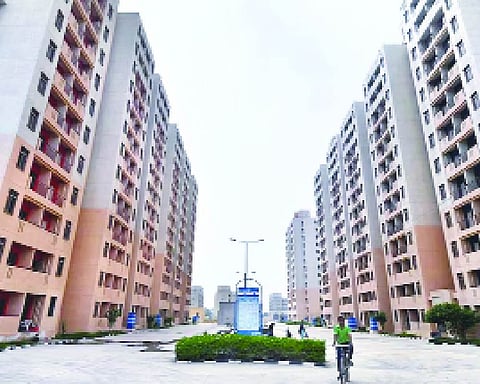 DDA launches Karmayogi Awaas Yojana 2024