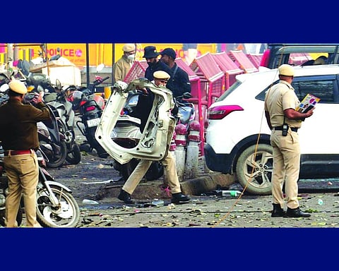 HC questions Delhi Govt over failure to regulate sale of old vehicles