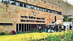IIT Delhi, global team automates atomic force microscopy using AI