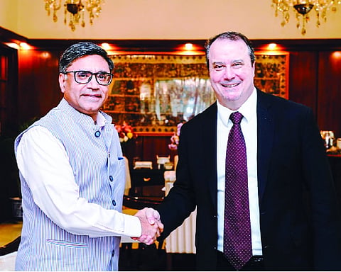India, US officials discuss trade pact issues