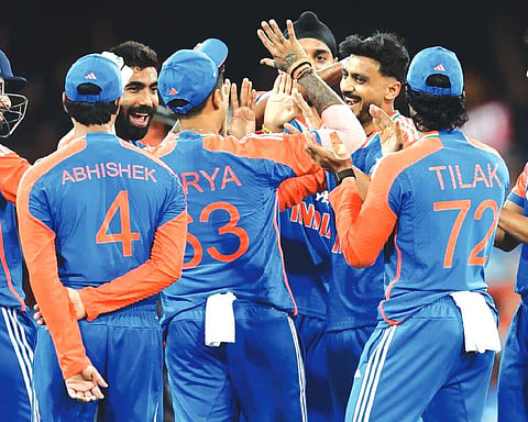 India eye consistency, Australia target spin in T20I final