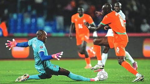 Ivory starts Africa Cup title defense with a win as proud dad Zidane sees Algeria beat Sudan