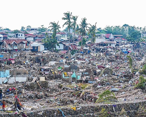 Kalmaegi kills 5, Philippines prepares for new storm