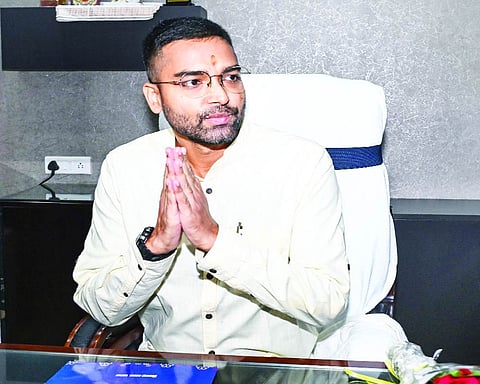 Ministers assume charge of portfolios in Bihar