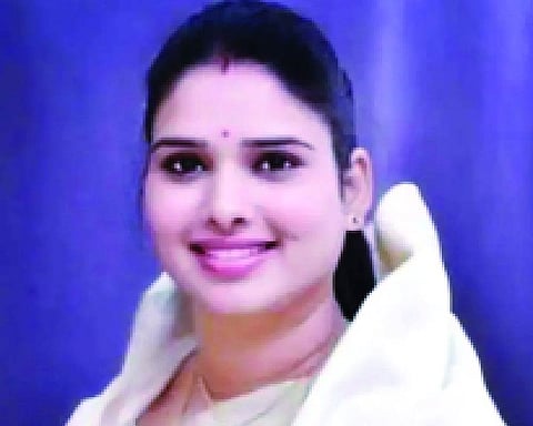 MP High Court issues notices to Speaker Tomar, MLA Nirmala Sapre over anti-defection petition