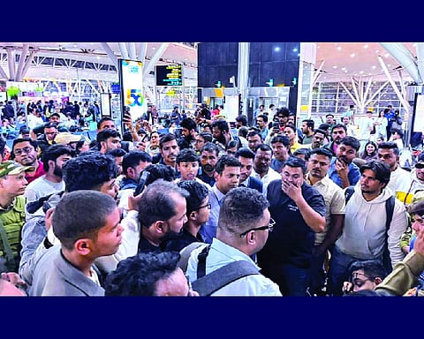 Passengers slam IndiGo, DGCA