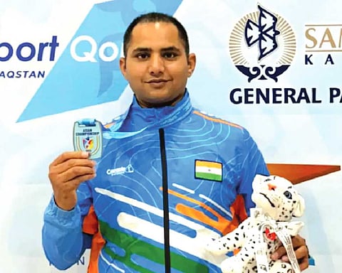 Ravinder Singh wins 50m pistol gold at ISSF World Championships