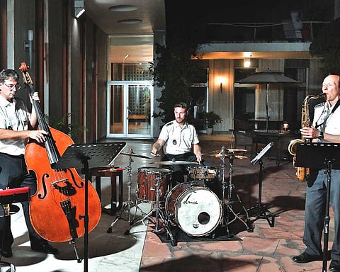 The jazz of gentle colours