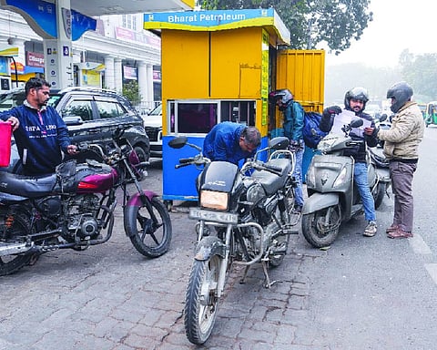 Transport department denies fuel to 2,800 vehicles