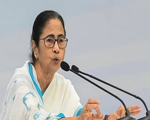 'Attempt to distort history': Mamata condemns Bhagwat's 'true independence' comment