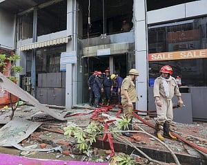 2 bodies retrieved from fire-struck Vishal Mega Mart in Karol Bagh