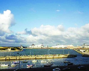 3 migrants die trying to cross English Channel