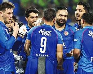 Afghanistan spinners stifle Pak for win in tri-series