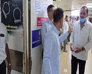 After Goa health minister berates GMCH doctor, CM rejects his suspension