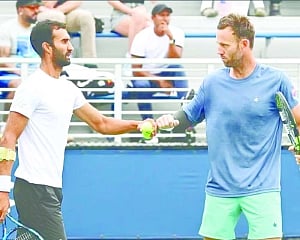 Bhambri makes it to US Open semifinals