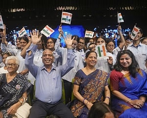 Bhangra and tears in Lucknow as city-boy Shubhanshu Shukla lift off to space